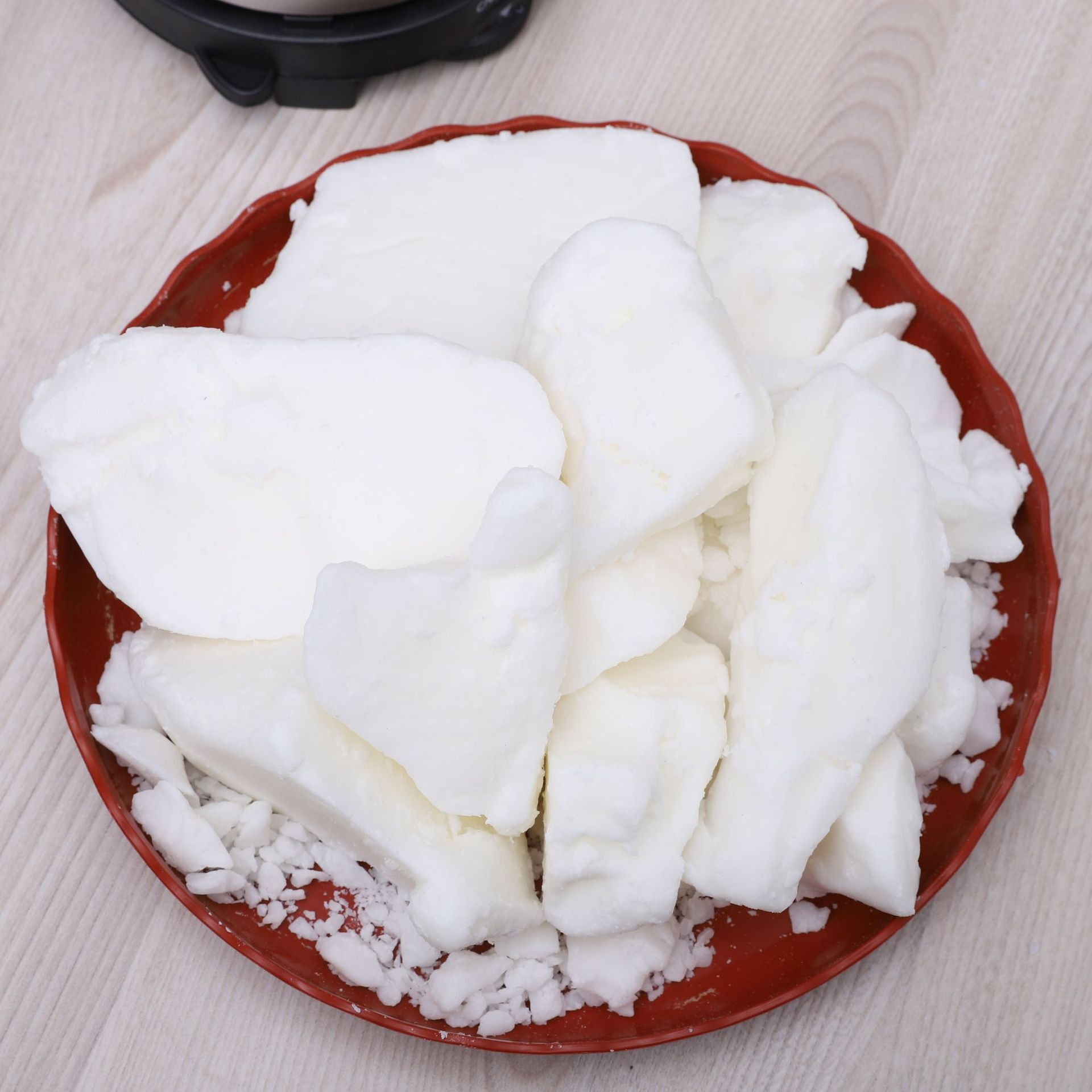 Nanjing FNAT Chemical သည် အရည်အသွေး အပြည့်ဖြင့် ပရီမီယံ အလှကုန်နှင့် ဖယောင်းတိုင်အဆင့် အုန်းဖယောင်းကို မိတ်ဆက်ခဲ့သည် Nanjing FNAT Chemical သည် အရည်အသွေး အပြည့်ဖြင့် ပရီမီယံ အလှကုန်နှင့် ဖယောင်းတိုင်အဆင့် အုန်းဖယောင်းကို မိတ်ဆက်ခဲ့သည်